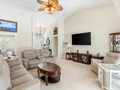 61 Pine Valley Court Rotonda West FL 33947