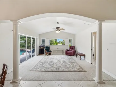 61 Pine Valley Court Rotonda West FL 33947