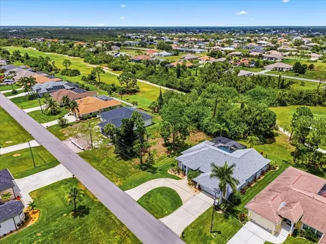61 Pine Valley Court Rotonda West FL 33947