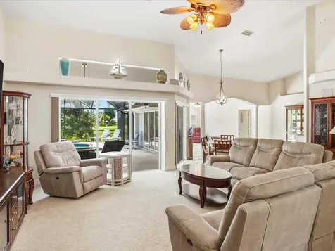 61 Pine Valley Court Rotonda West FL 33947