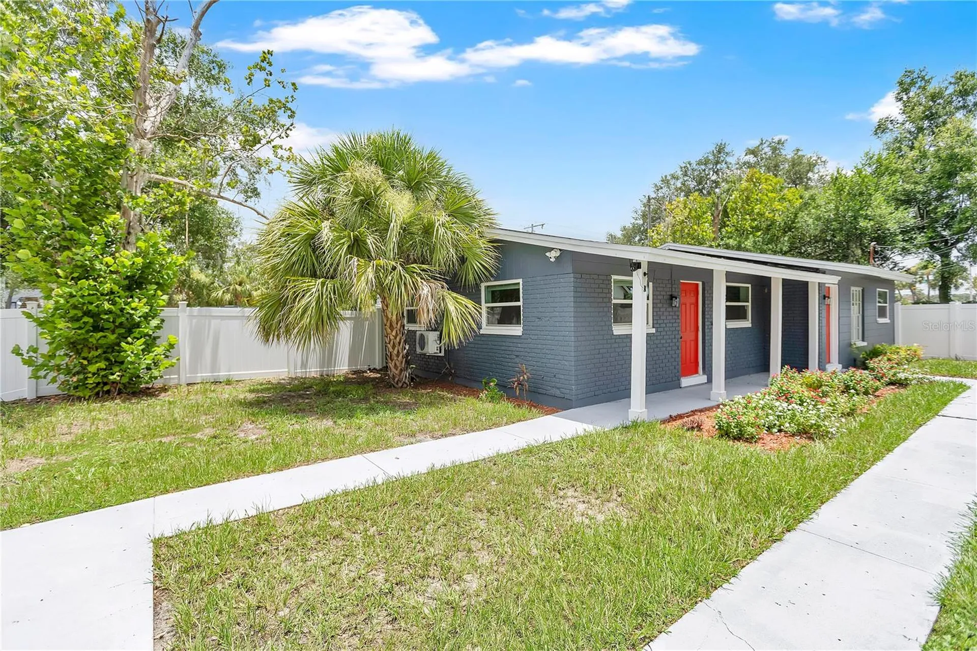 1409 College Park Lane Tampa FL 33612