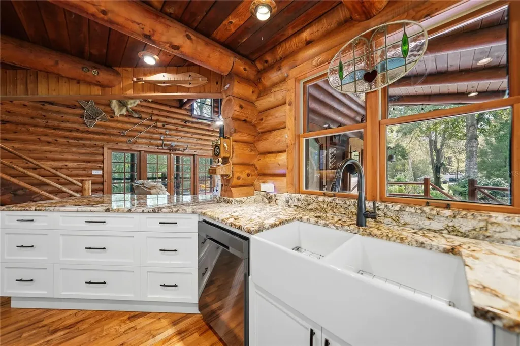8199 W Pinoak Court Homosassa FL 34448