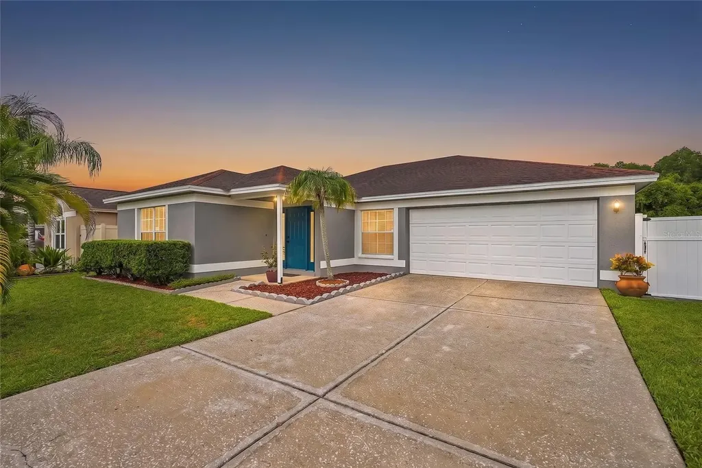 11026 Streamside Drive Tampa FL 33624