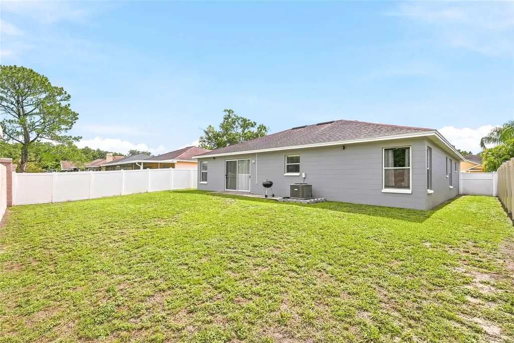 11026 Streamside Drive Tampa FL 33624