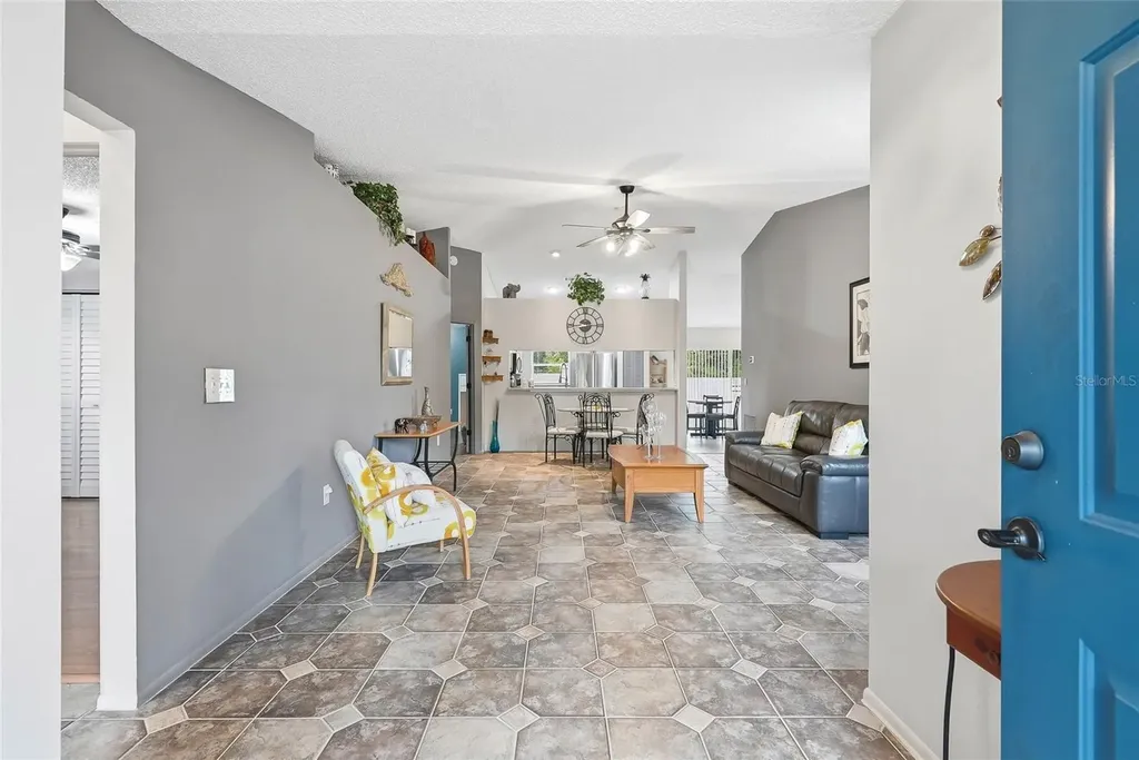 11026 Streamside Drive Tampa FL 33624
