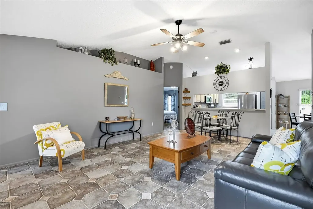 11026 Streamside Drive Tampa FL 33624