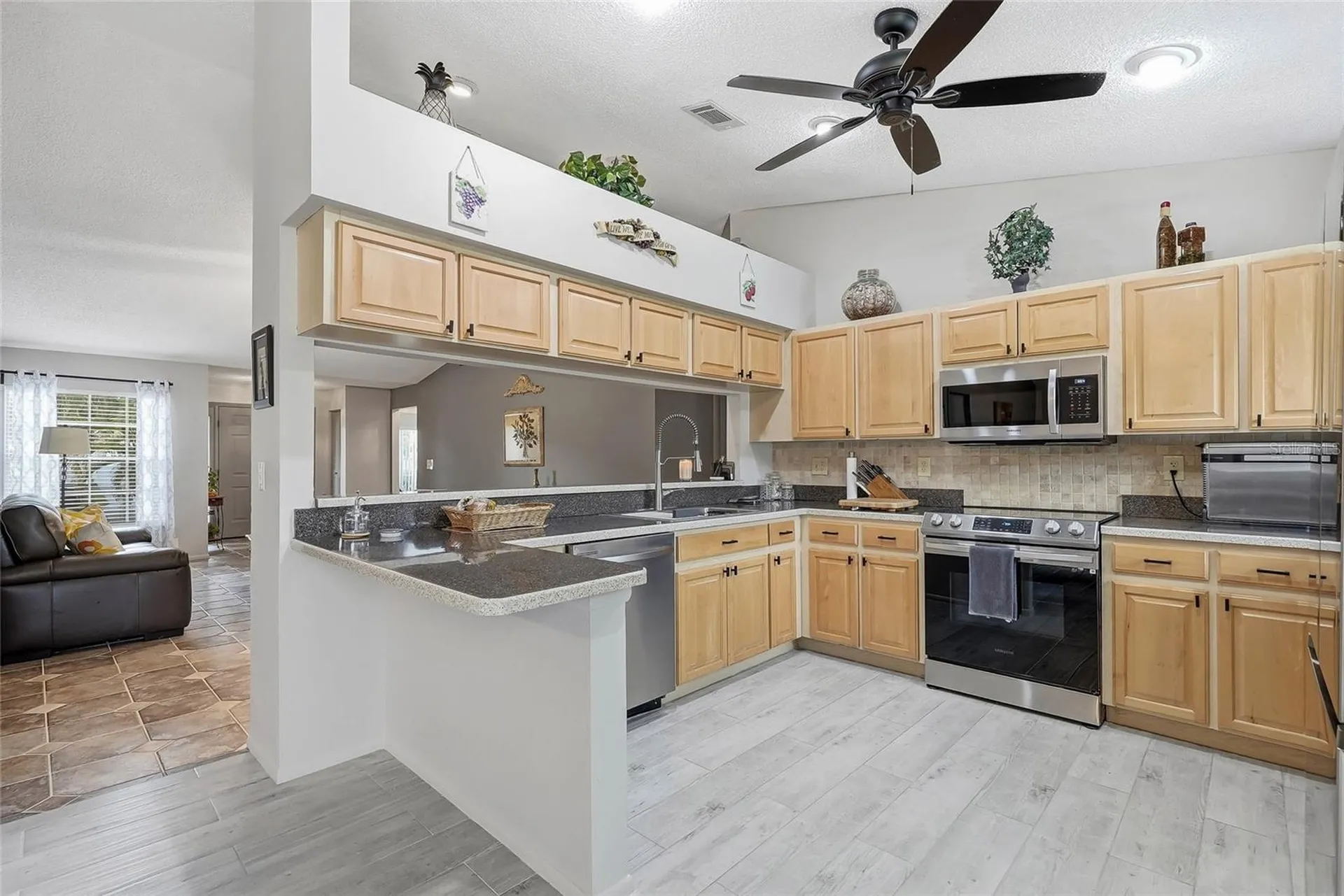 11026 Streamside Drive Tampa FL 33624