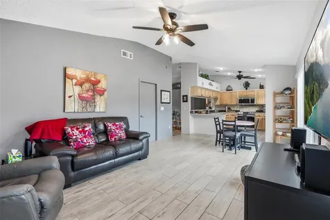 11026 Streamside Drive Tampa FL 33624