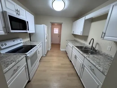 916 Park Lake Circle Maitland FL 32751