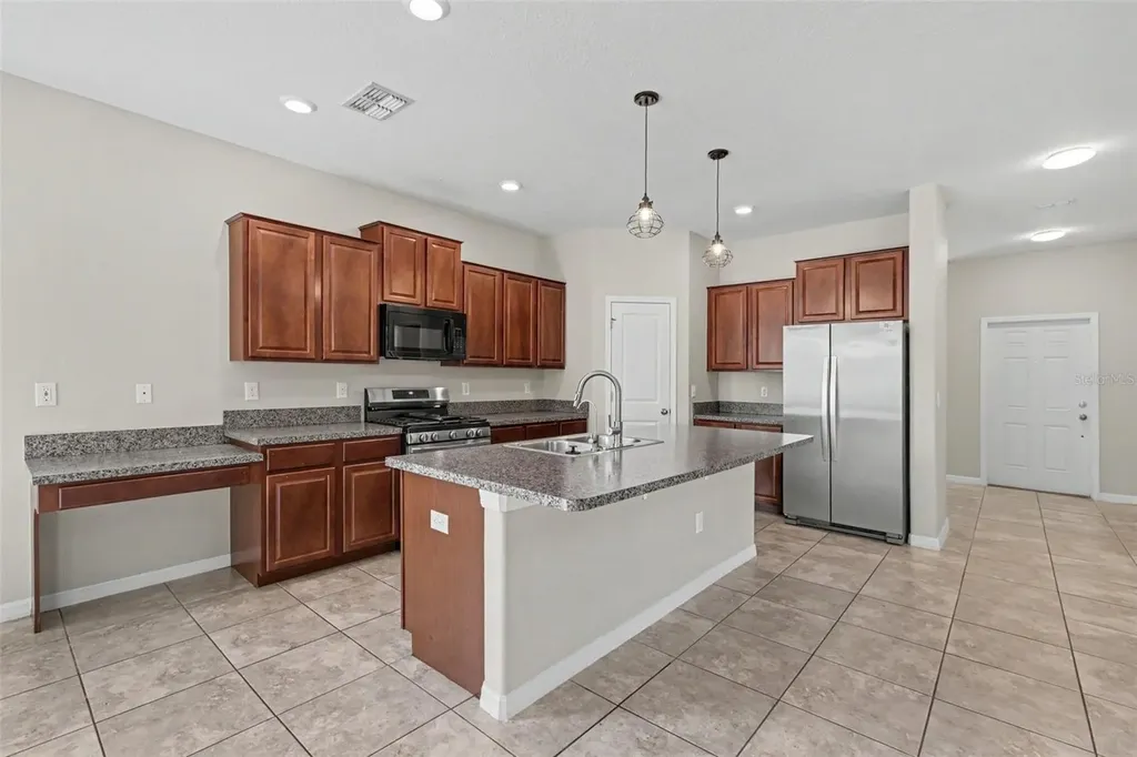 21087 Pleasant Plains Parkway Land O Lakes FL 34637