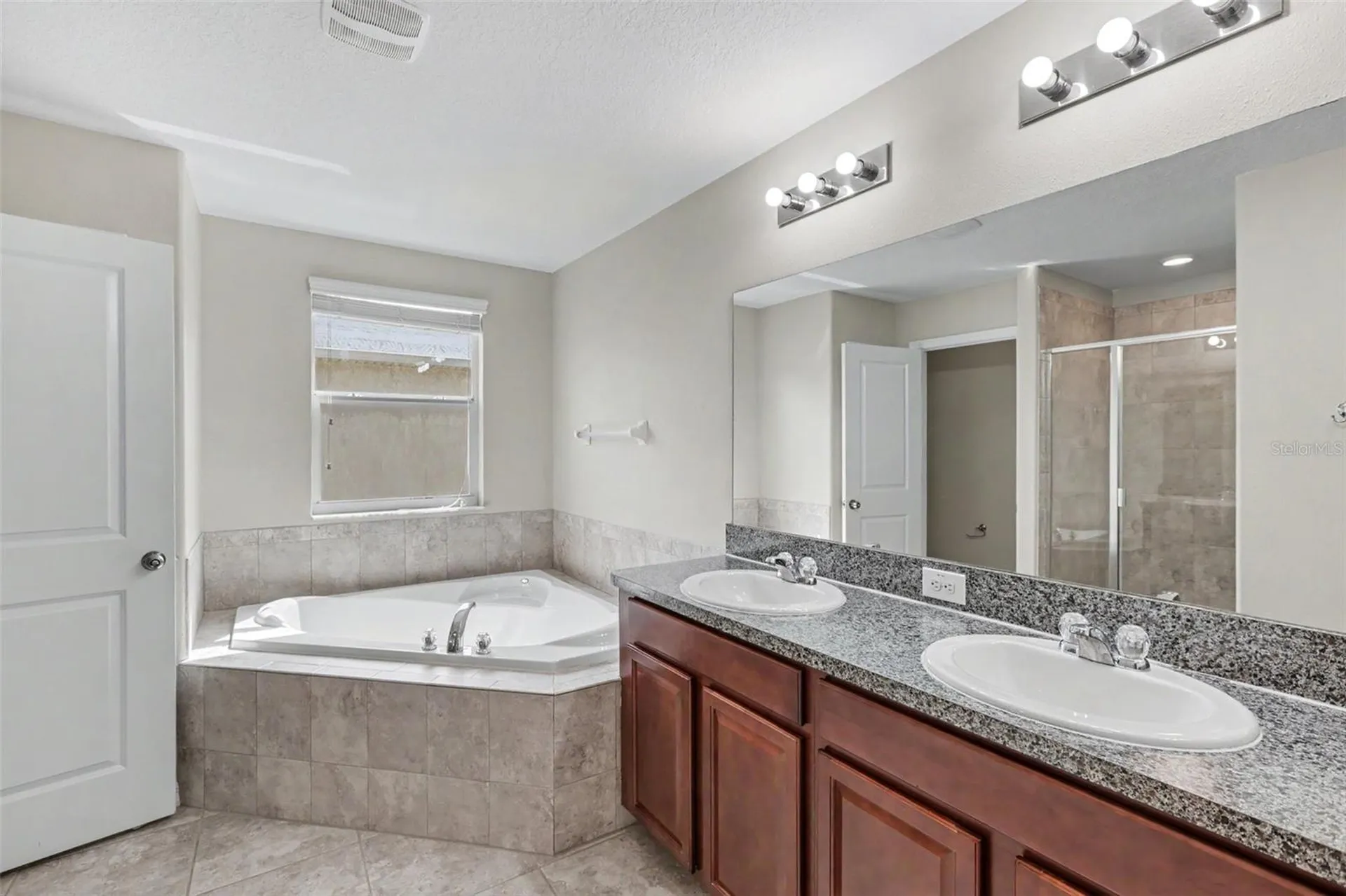 21087 Pleasant Plains Parkway Land O Lakes FL 34637