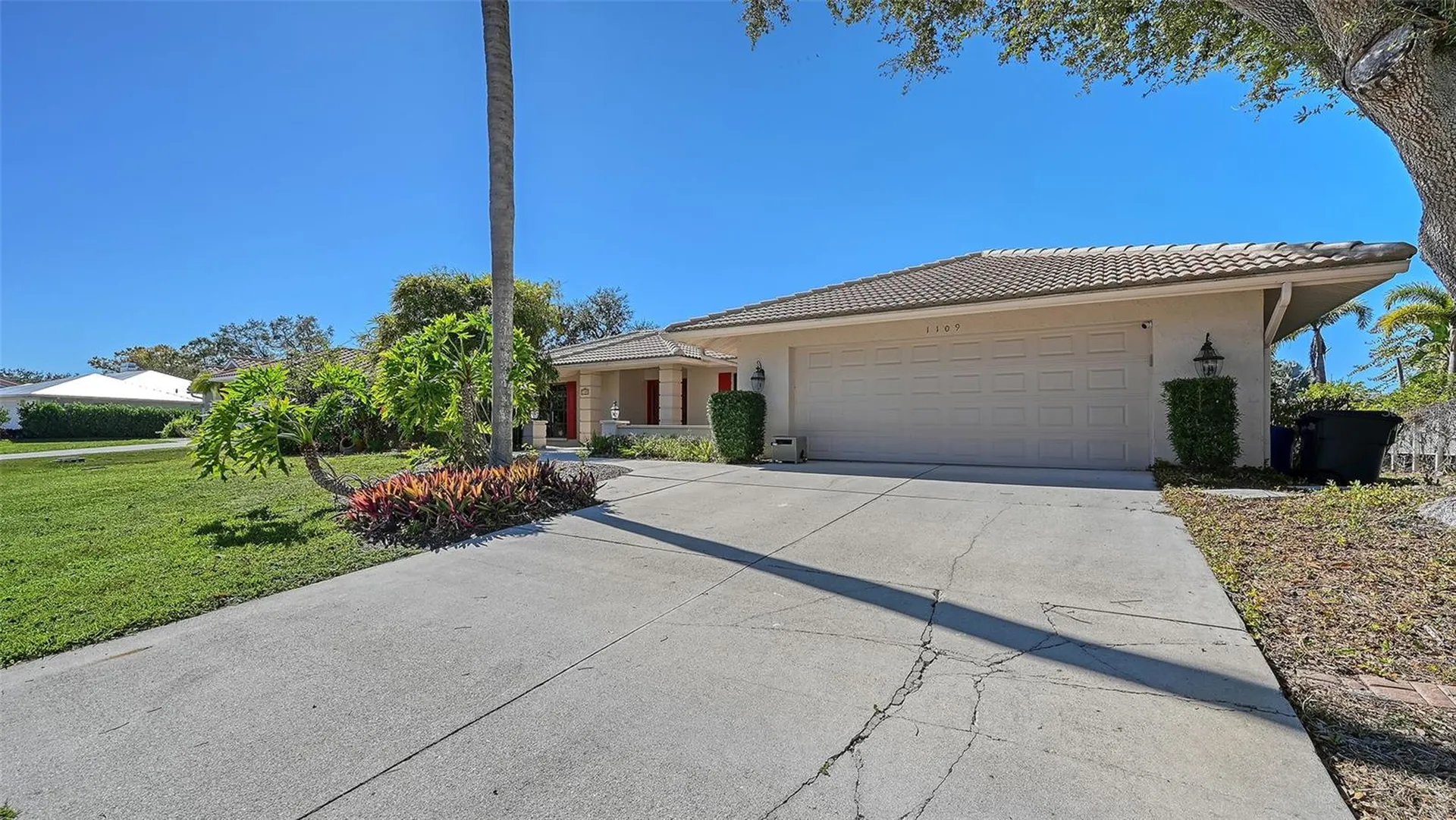 1109 Delacroix Circle Nokomis FL 34275
