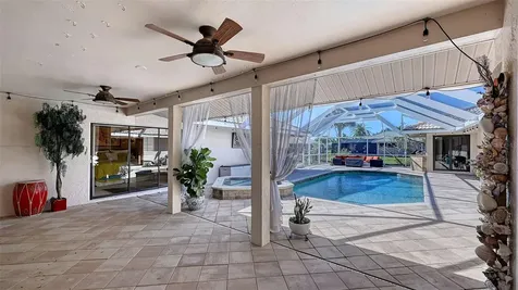 1109 Delacroix Circle Nokomis FL 34275
