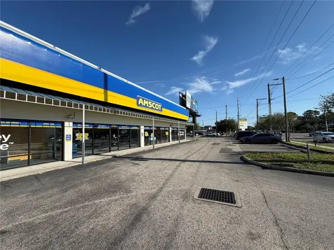 2910 N Himes Avenue Tampa FL 33607