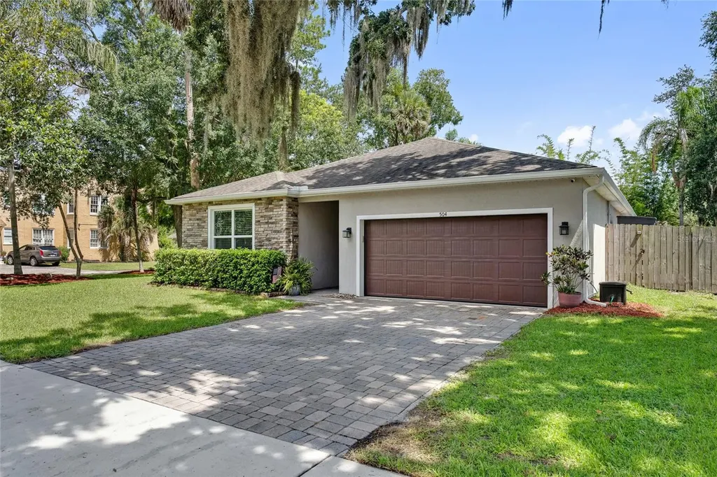 504 E 14th Street Sanford FL 32771