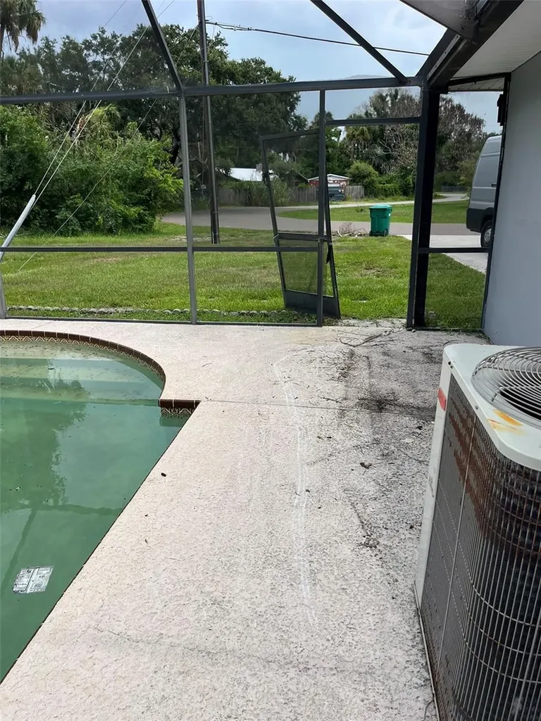 8956 SE 65th Way Okeechobee FL 34974