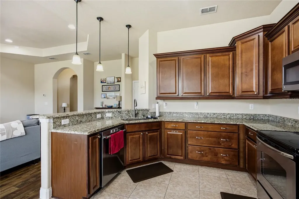 14617 NW 27th Place Newberry FL 32669