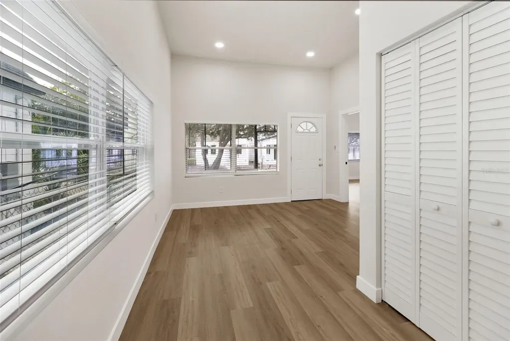 2329 W Beach Street Tampa FL 33607