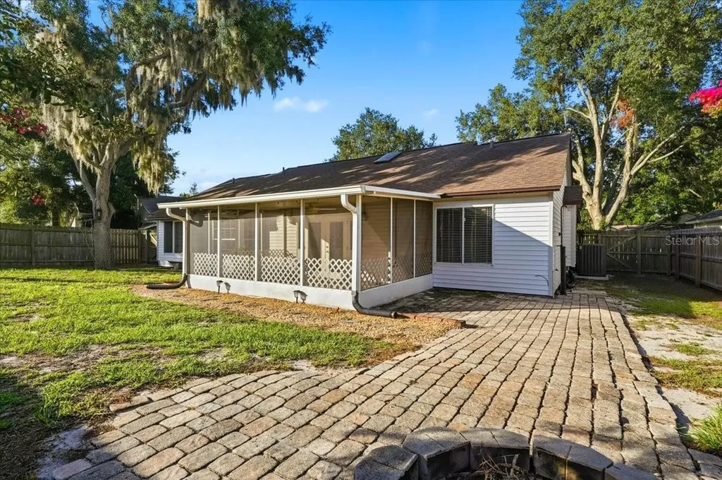 4110 Longfellow Drive Plant City FL 33566