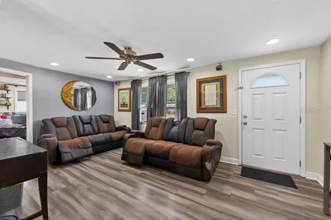 6949 80th Terrace N Pinellas Park FL 33781
