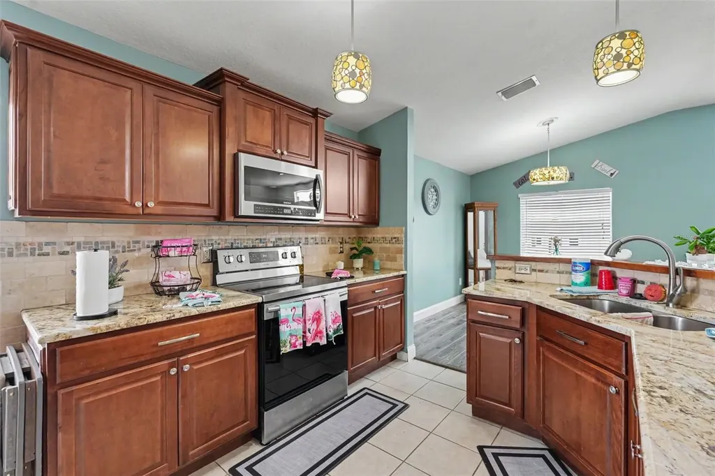 11531 Misty Isle Lane Riverview FL 33579