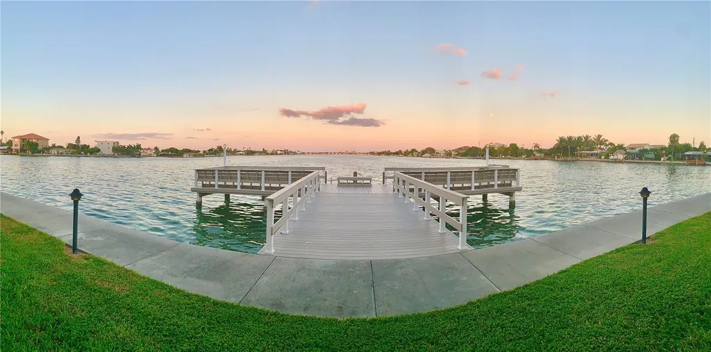 5555 Gulf Boulevard St Pete Beach FL 33706