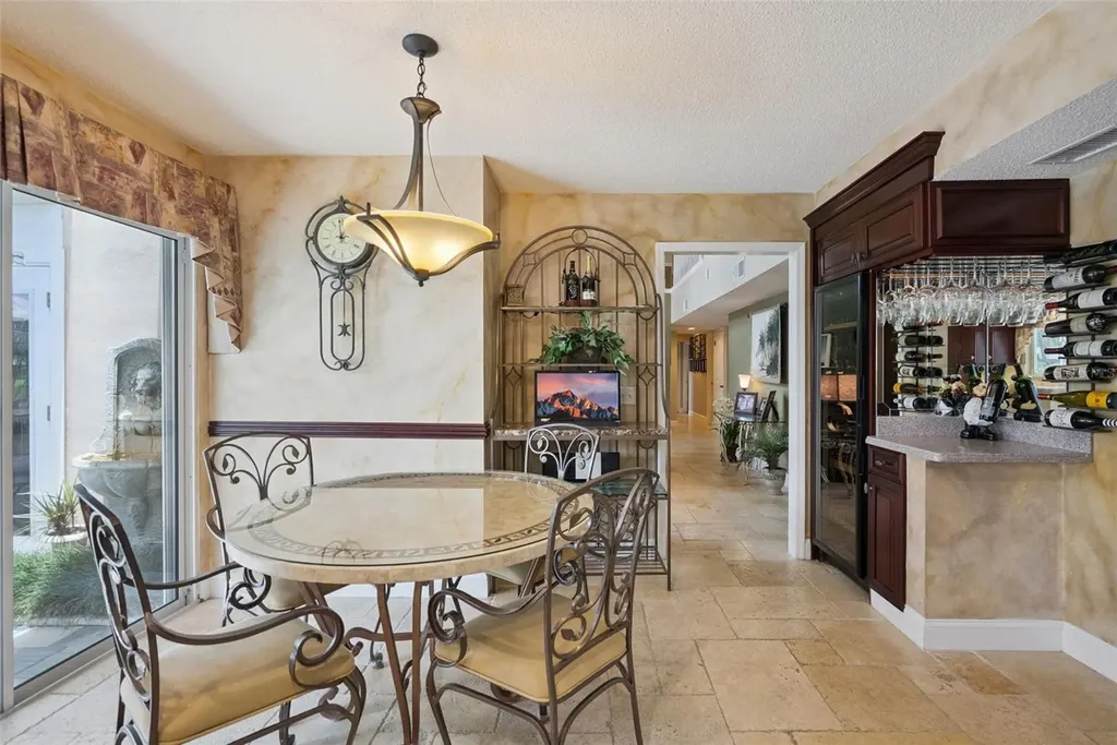 236 S Shadowbay Boulevard Longwood FL 32779