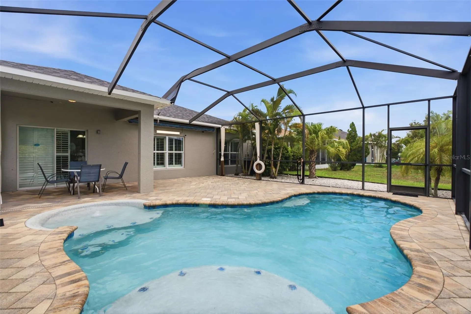 718 Griffen Heights Court Ruskin FL 33570
