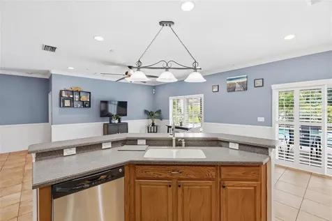 718 Griffen Heights Court Ruskin FL 33570