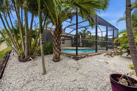 718 Griffen Heights Court Ruskin FL 33570