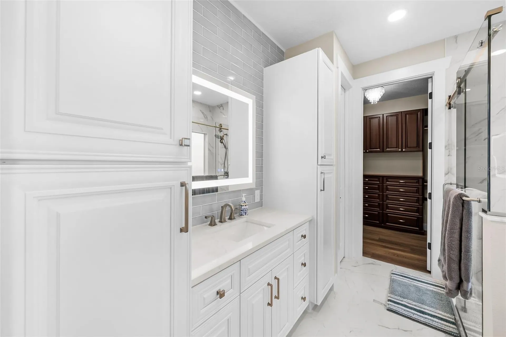 2915 W Bay View Avenue Tampa FL 33611
