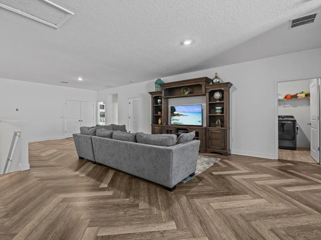 603 Avila Place Howey In The Hills FL 34737