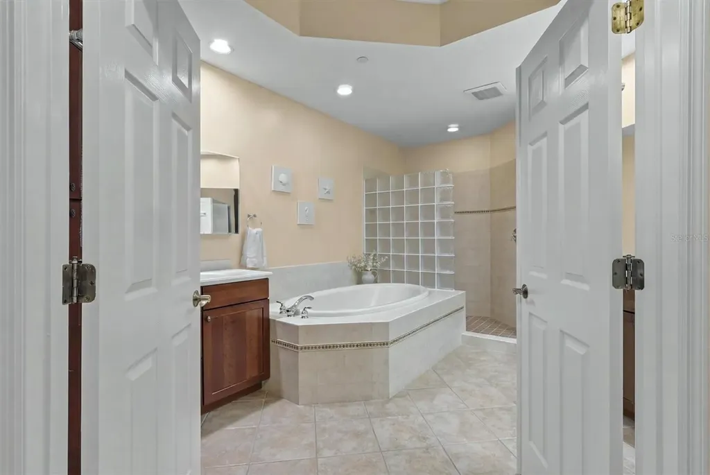 6474 Watercrest Way Lakewood Ranch FL 34202