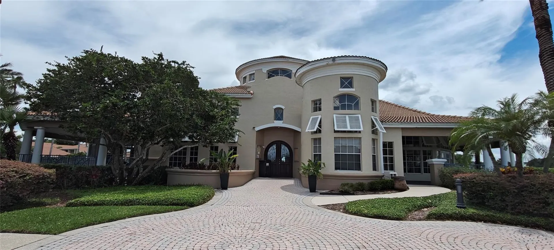 7220 Westpointe Boulevard Orlando FL 32835