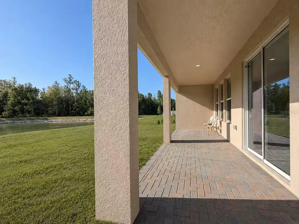 1307 Broward Drive Zephyrhills FL 33541