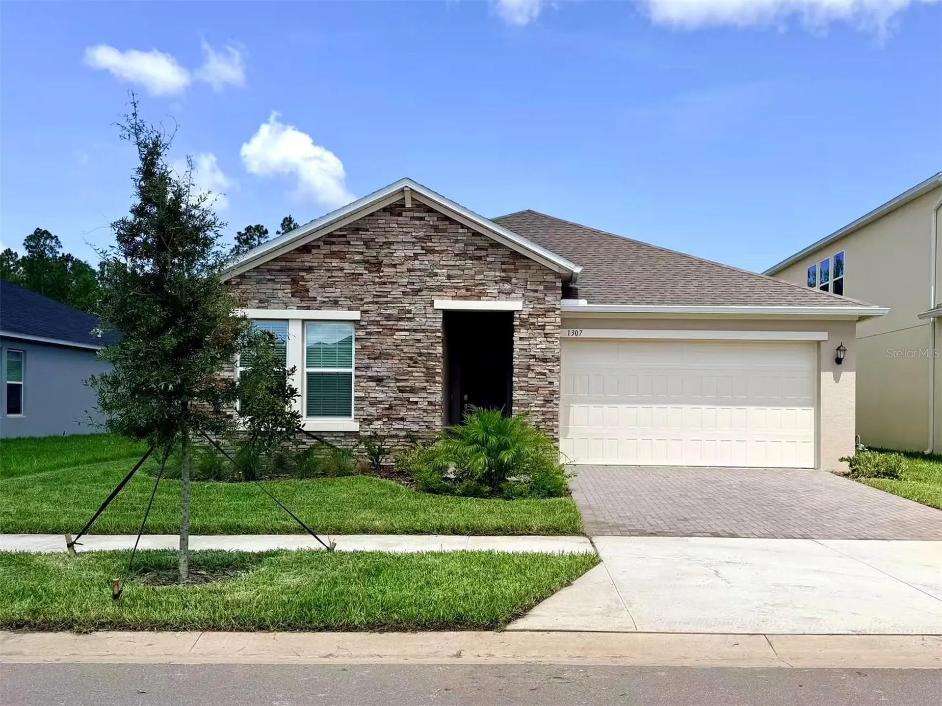 1307 Broward Drive Zephyrhills FL 33541