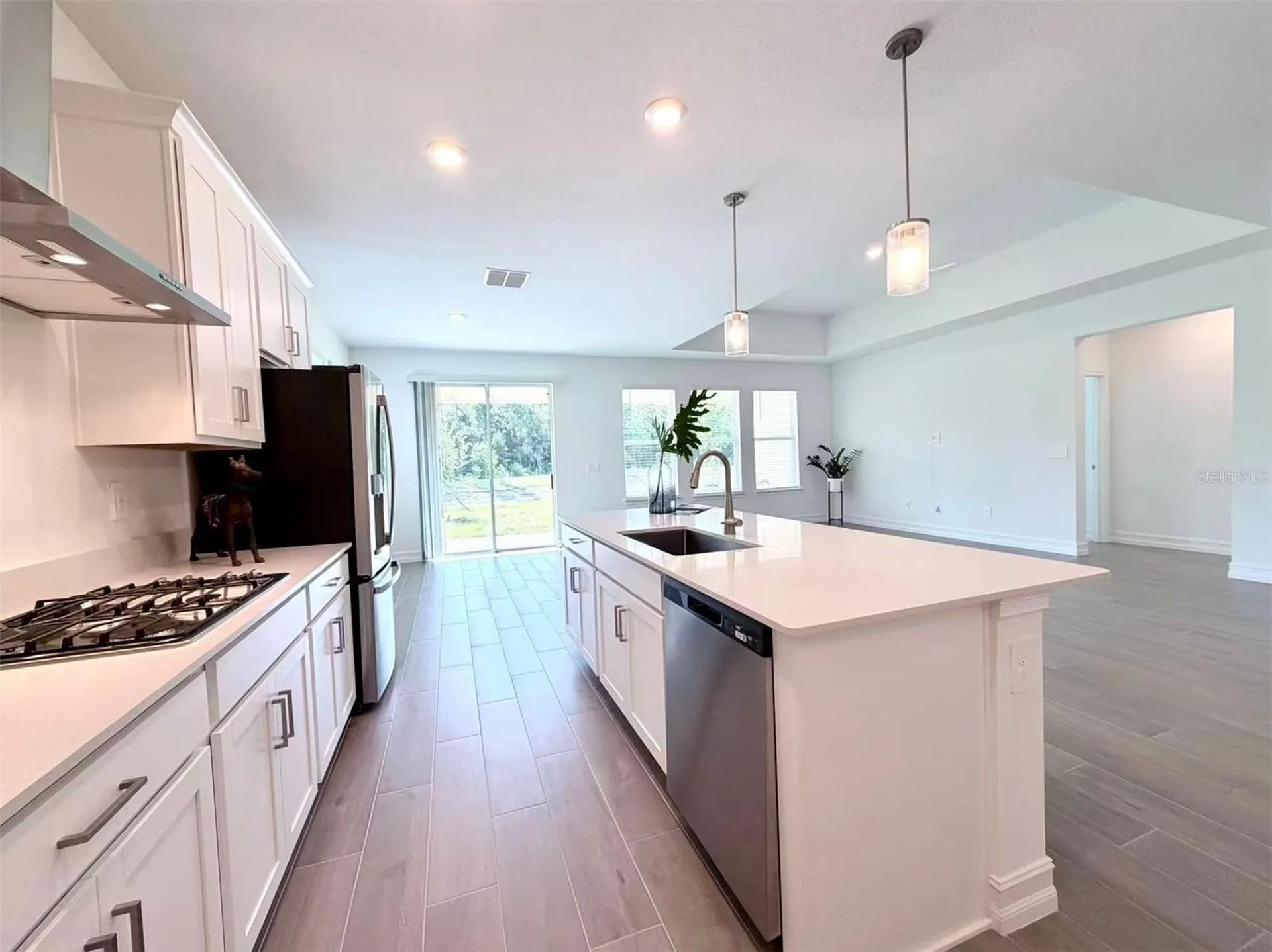 1307 Broward Drive Zephyrhills FL 33541