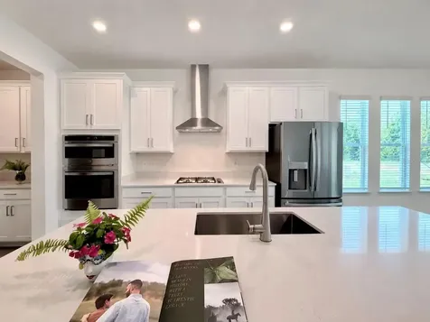 1307 Broward Drive Zephyrhills FL 33541