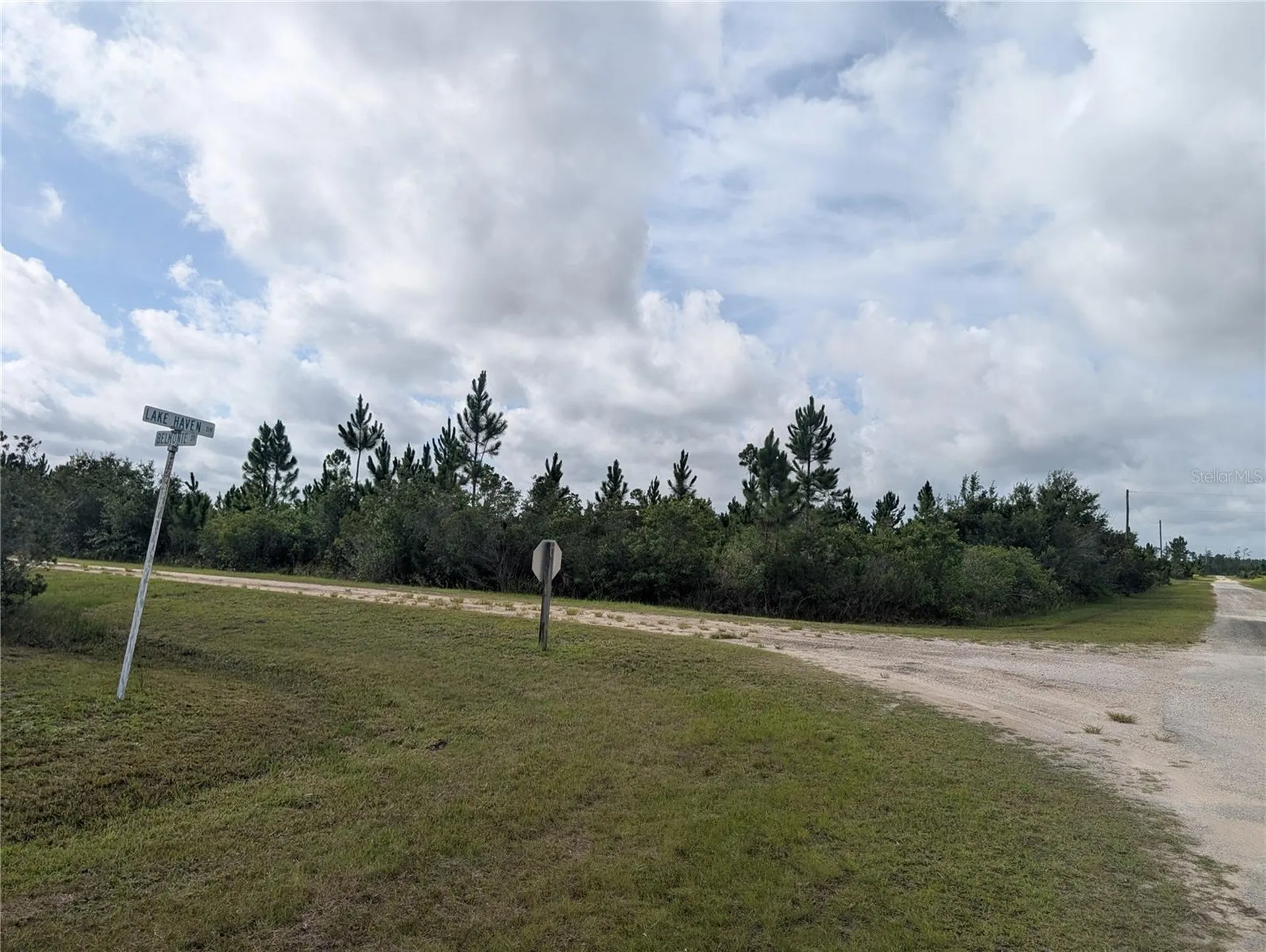 523 Belmonte Drive Indian Lake Estates FL 33855