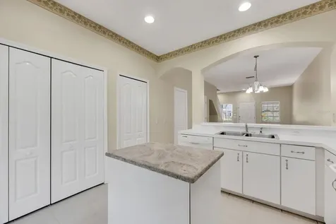 6737 Lake Rochester Lane Gibsonton FL 33534