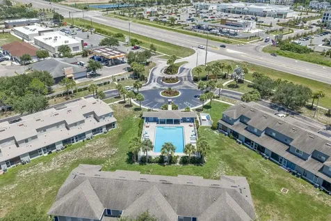 6737 Lake Rochester Lane Gibsonton FL 33534