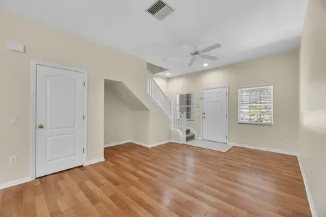 6737 Lake Rochester Lane Gibsonton FL 33534
