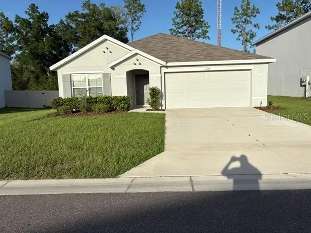 6747 SE 3rd Loop Ocala FL 34472