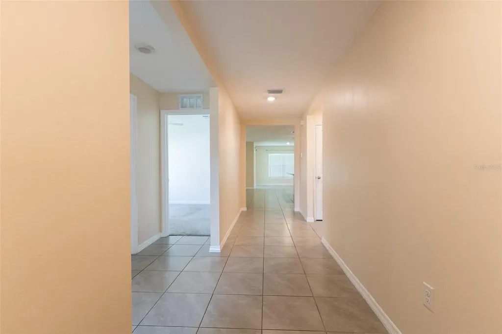 6747 SE 3rd Loop Ocala FL 34472