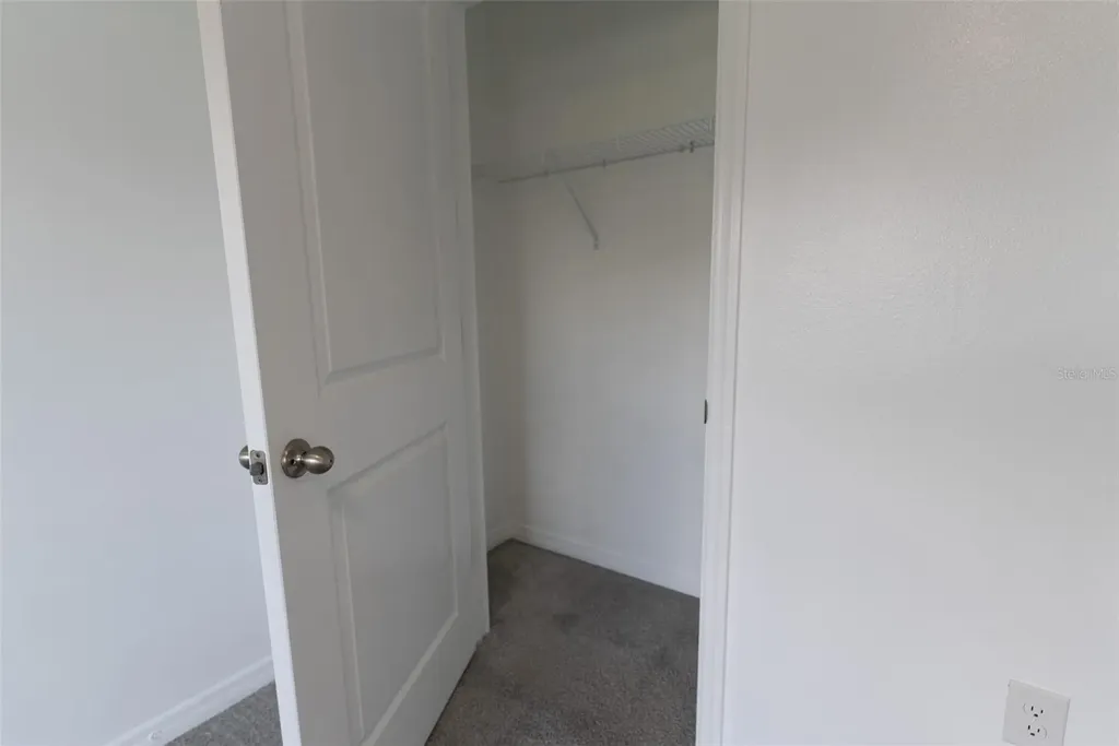 6747 SE 3rd Loop Ocala FL 34472