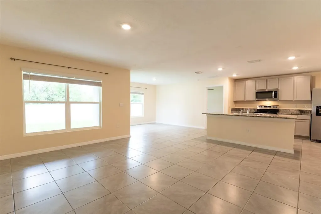 6747 SE 3rd Loop Ocala FL 34472