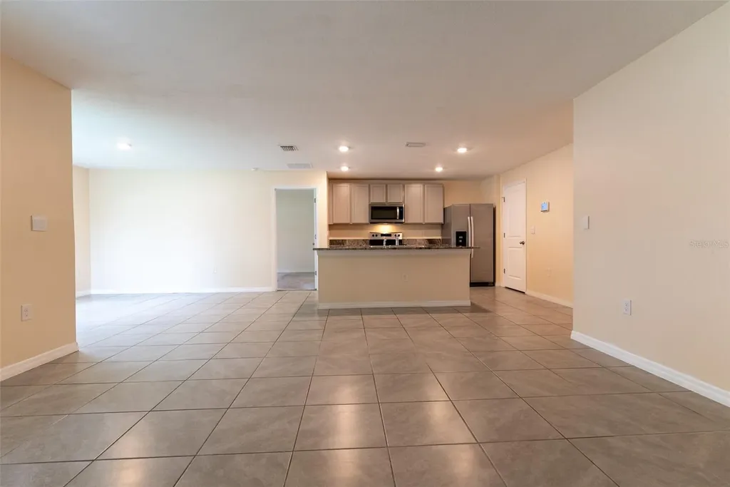6747 SE 3rd Loop Ocala FL 34472