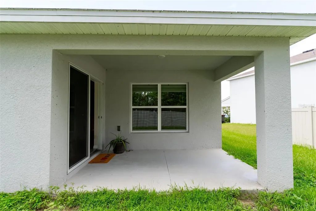 6747 SE 3rd Loop Ocala FL 34472