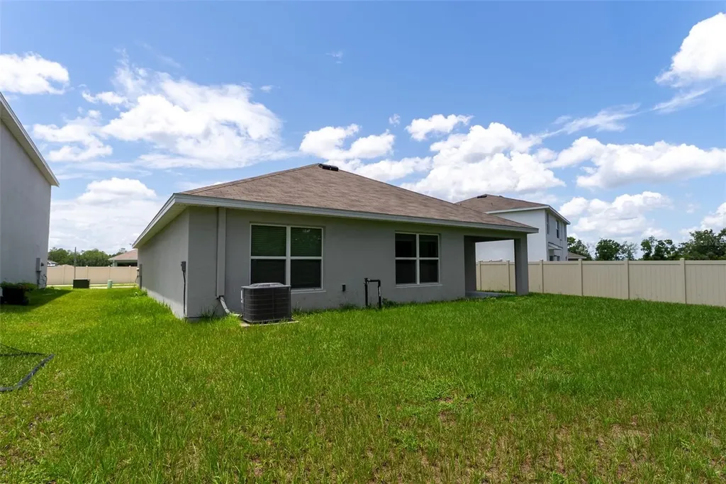 6747 SE 3rd Loop Ocala FL 34472