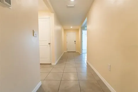 6747 SE 3rd Loop Ocala FL 34472